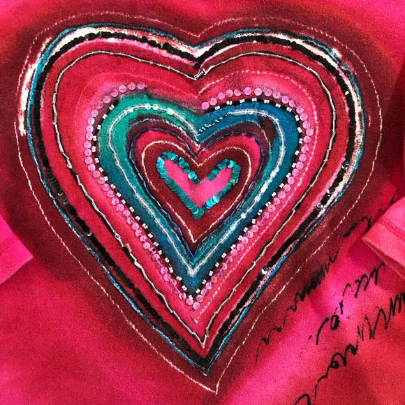 CHICO’S 💗 Beaded Sequined Heart Script Lettering Tee 3/4 Sleeve 🩷💗❤️🩵💚 - Picture 7 of 12
